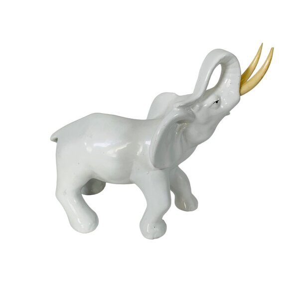 ArtMark White Elephant Figurine VTG Ceramic Upturned Trunk MCM Boho Animal Decor - Picture 5 of 15